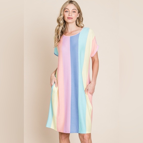 BOMBOM Dresses & Skirts - BOMBOM Striped Short Sleeve Dress with Pockets